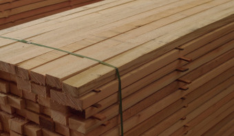 Exportações de madeira acumulam queda de 3% em 2025