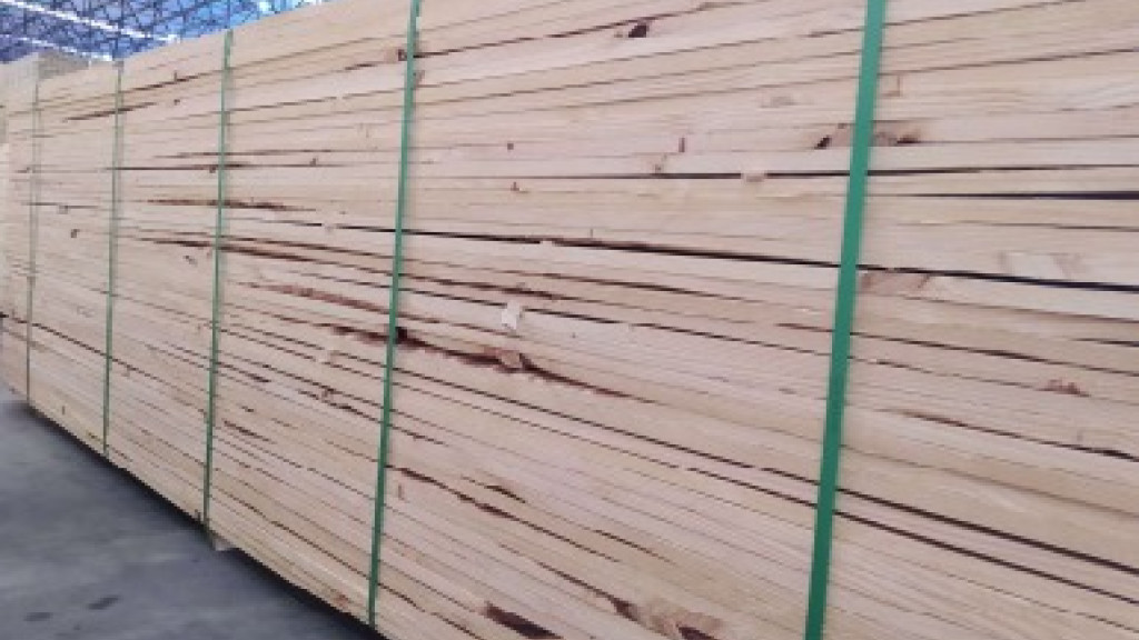 Pine lumber KD, COL GRADE A - Berneck 103