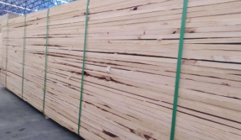 Pine lumber KD, COL GRADE A - Berneck 103