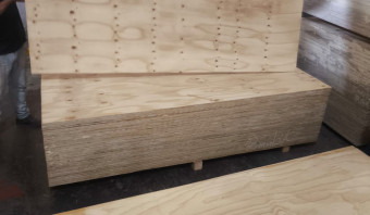 STOCK - Pine Plywood B/C