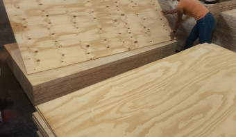 STOCK - Pine Plywood B/C